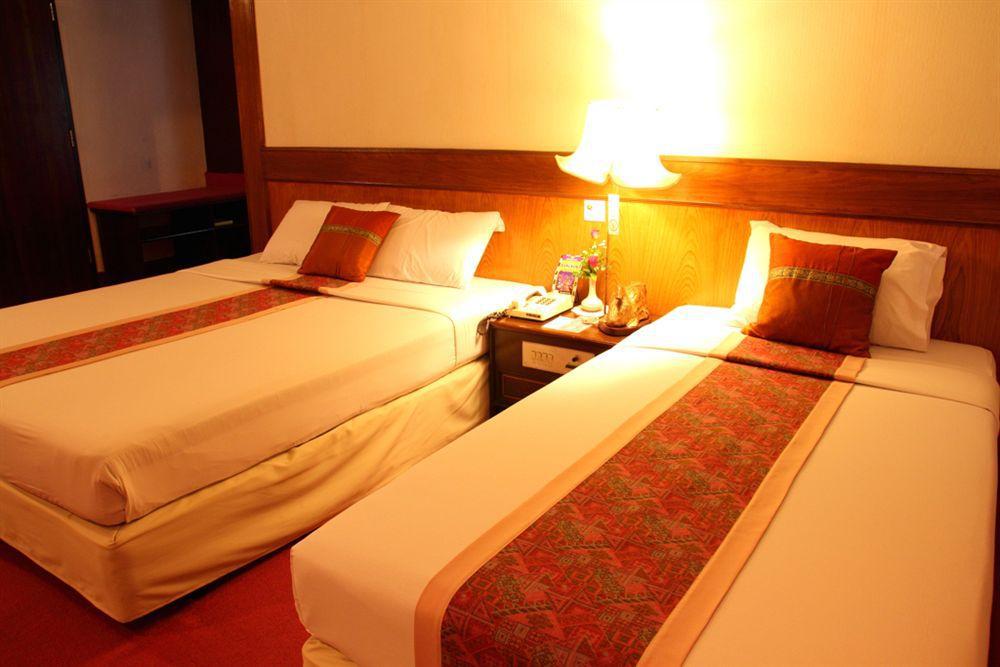 Grande Ville Hotel Бангкок Номер фото