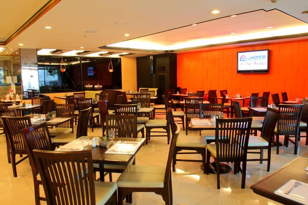 Grande Ville Hotel Бангкок Экстерьер фото
