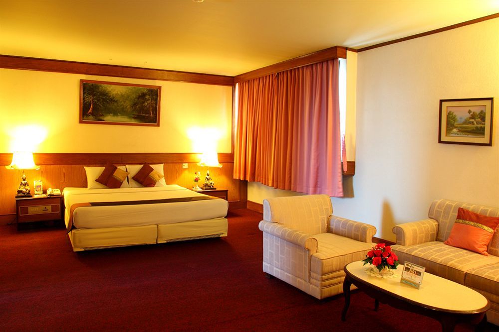 Grande Ville Hotel Бангкок Номер фото